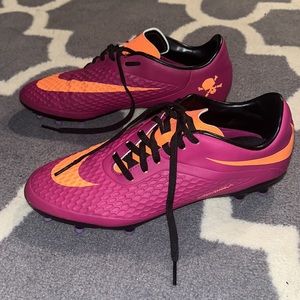 Nike Hyper Venom Soccer Cleats